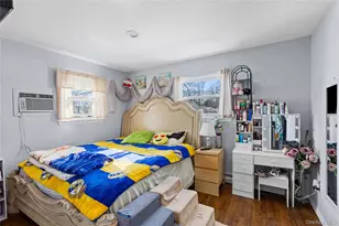 239 Washington Ave, Amityville, NY 11701 - Photo 17