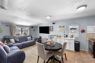 239 Washington Ave, Amityville, NY 11701 - Photo 21