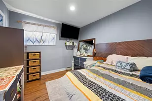 239 Washington Ave, Amityville, NY 11701 - Photo 25