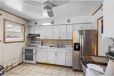 239 Washington Avenue, Amityville, NY 11701 - Photo 15