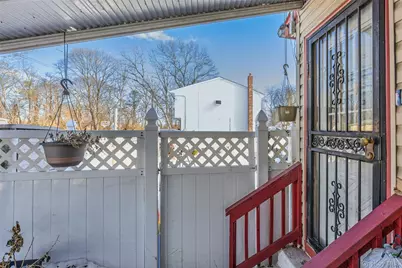 239 Washington Avenue, Amityville, NY 11701 - Photo 9