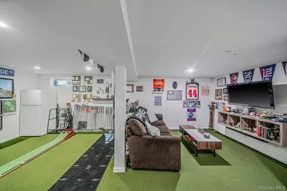 2909 New London Avenue, Medford, NY 11763 - Photo 23