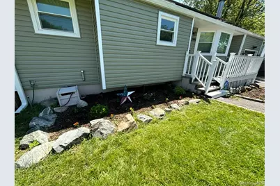 2909 New London Avenue, Medford, NY 11763 - Photo 37