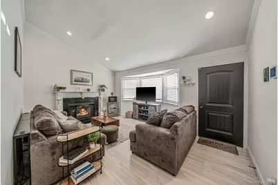 2909 New London Avenue, Medford, NY 11763 - Photo 7