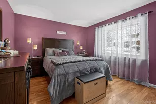 525 Keller Ave, Elmont, NY 11003 - Photo 11