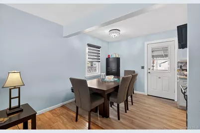 525 Keller Avenue, Elmont, NY 11003 - Photo 3