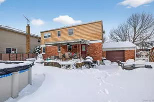 525 Keller Ave, Elmont, NY 11003 - Photo 27