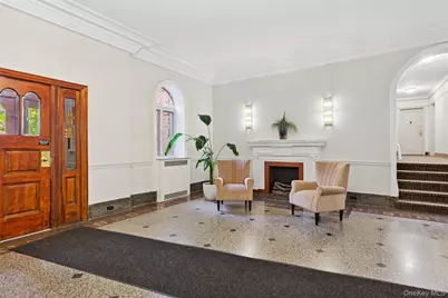 111-39 76th Road #D8, Forest Hills, NY 11375 - Photo 15