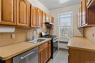 111-39 76th Rd, Forest Hills, NY 11375 - Photo 9