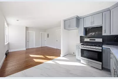 3033 93rd Street, East Elmhurst, NY 11369 - Photo 23