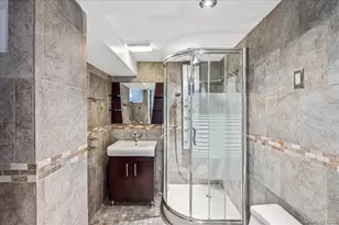 141-46 253rd St, Rosedale, NY 11422 - Photo 25