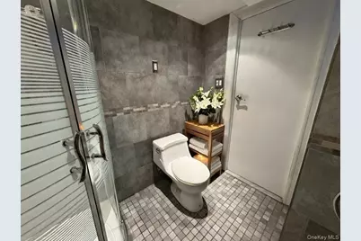 14146 253rd Street, Rosedale, NY 11422 - Photo 19