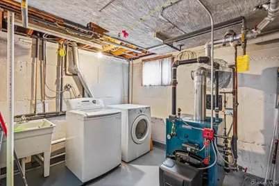 14146 253rd Street, Rosedale, NY 11422 - Photo 27