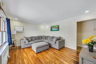 41 Winding Rd, Hicksville, NY 11801 - Photo 5