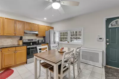 72 Daly Road, East Northport, NY 11731 - Photo 9