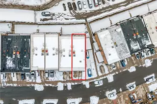 240-22 70th Ave, Little Neck, NY 11362 - Photo 21