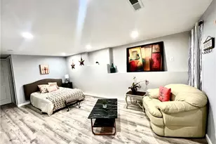 26 Mill St, Middletown, NY 10940 - Photo 13