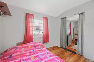 120 Evergreen Ave, Brentwood, NY 11717 - Photo 17