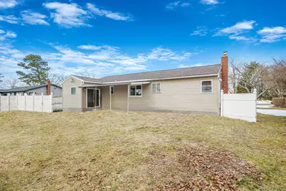 120 Evergreen Avenue, Brentwood, NY 11717 - Photo 35