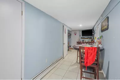 120 Evergreen Avenue, Brentwood, NY 11717 - Photo 29