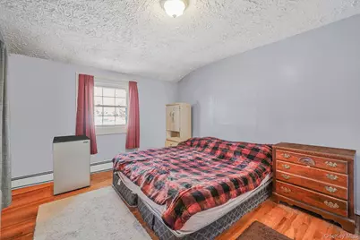 120 Evergreen Avenue, Brentwood, NY 11717 - Photo 19