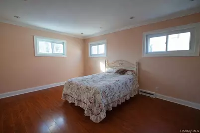 10 Farview Avenue, Bayville, NY 11709 - Photo 5