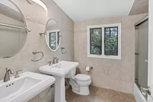 2 Westbourne Ln, Melville, NY 11747 - Photo 33