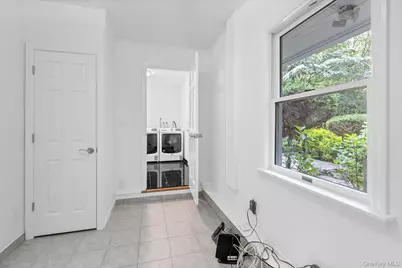 2 Westbourne Lane, Melville, NY 11747 - Photo 17