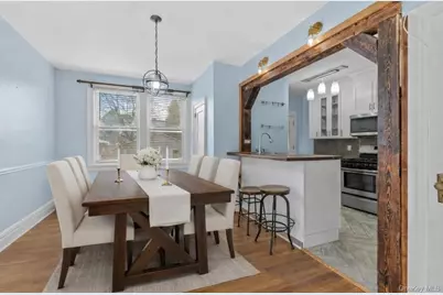 22 Stephenson Boulevard #1st, New Rochelle, NY 10801 - Photo 3