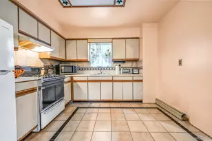 132-14 Farmers Blvd, Saint Albans, NY 11434 - Photo 13