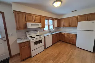 907 1st St, East Northport, NY 11731 - Photo 3