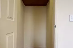 74 North St, Newburgh, NY 12550 - Photo 9