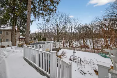 92 Valentine Avenue, Glen Cove, NY 11542 - Photo 27