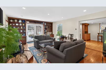 92 Valentine Avenue, Glen Cove, NY 11542 - Photo 17