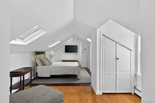 92 Valentine Ave, Glen Cove, NY 11542 - Photo 23