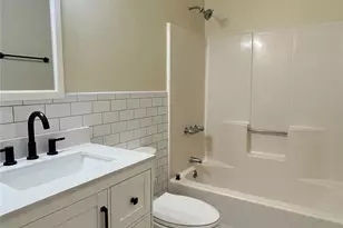 74 North St, Newburgh, NY 12550 - Photo 9