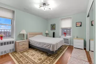 18-70 211th St, Bayside, NY 11360 - Photo 11