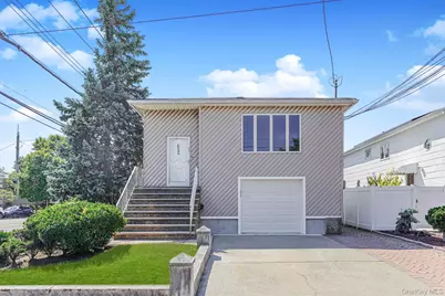 622 Barlow Avenue, New York, NY 10312 - Photo 1