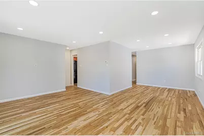 622 Barlow Avenue, New York, NY 10312 - Photo 9
