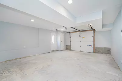 622 Barlow Avenue, New York, NY 10312 - Photo 23