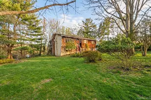 6 Kakiat Ln, Spring Valley, NY 10977 - Photo 3
