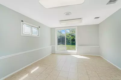 622 Barlow Avenue, New York, NY 10312 - Photo 25