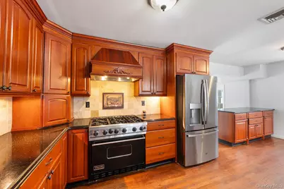 18 Steiner Drive, Mahopac, NY 10541 - Photo 5