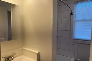 41 Lagrange Ave, Poughkeepsie, NY 12603 - Photo 9