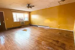 116-25 Merrick Blvd, Jamaica, NY 11434 - Photo 3