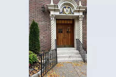 36 Pondfield Road W #2A, Bronxville, NY 10708 - Photo 1