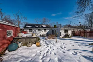 1440 Lombardy Blvd, Bay Shore, NY 11706 - Photo 3