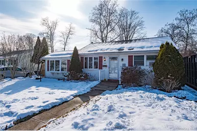 1440 Lombardy Boulevard, Bay Shore, NY 11706 - Photo 1