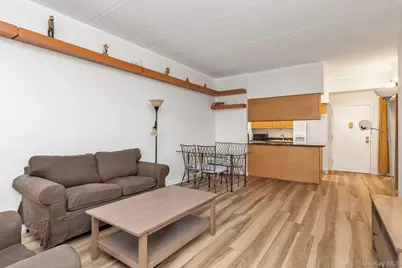 725 Miller Avenue #106, Freeport, NY 11520 - Photo 3