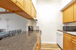 725 Miller Ave, Freeport, NY 11520 - Photo 5